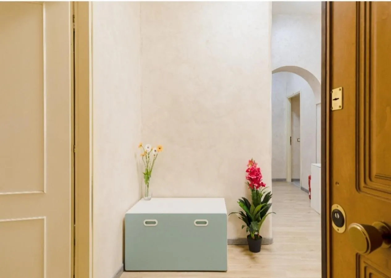 RAINBOW suite Rome 0*,  Italie