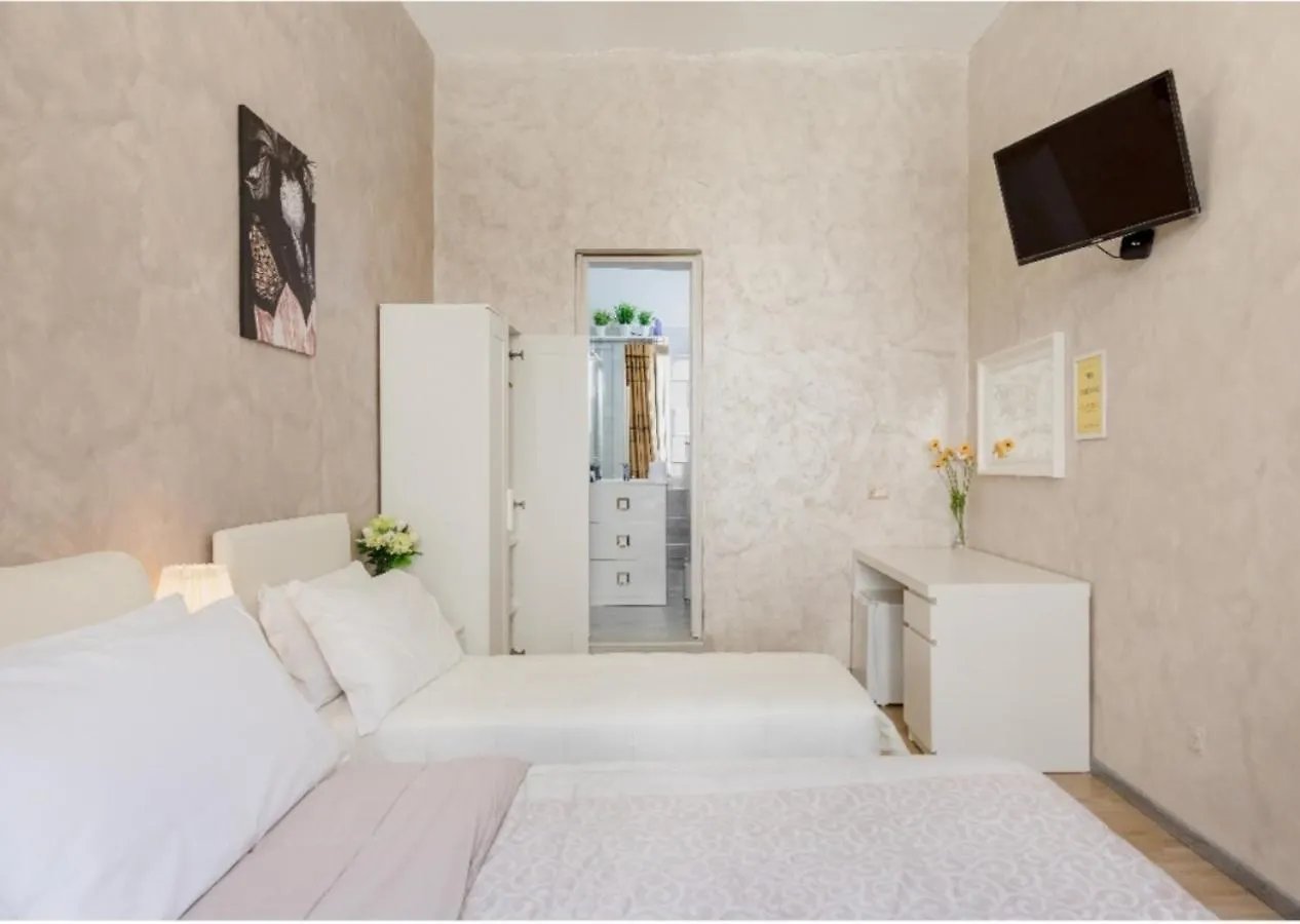 Rome Place Гостевой дом